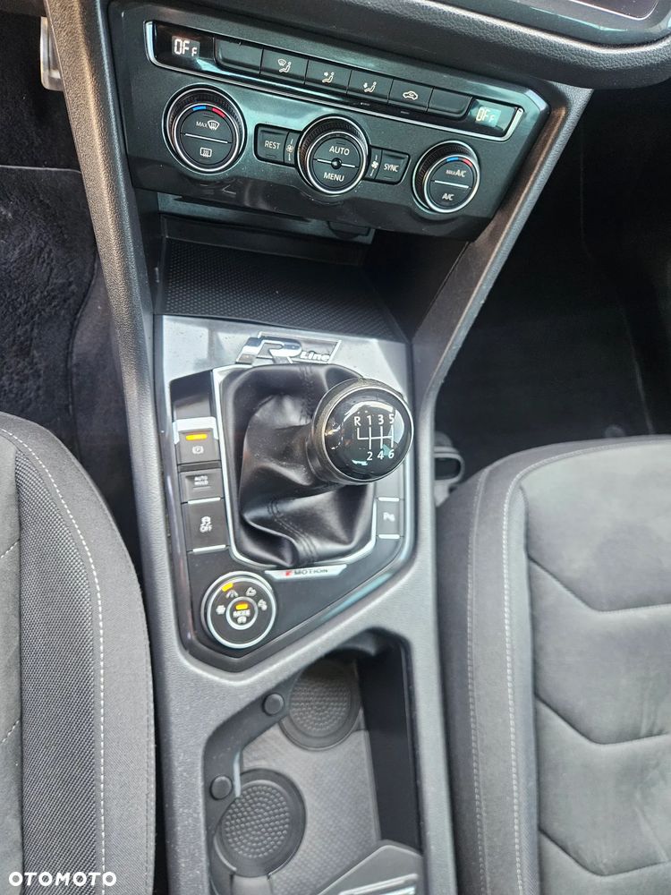 Volkswagen Tiguan 2.0 TDI SCR R-Line - 9