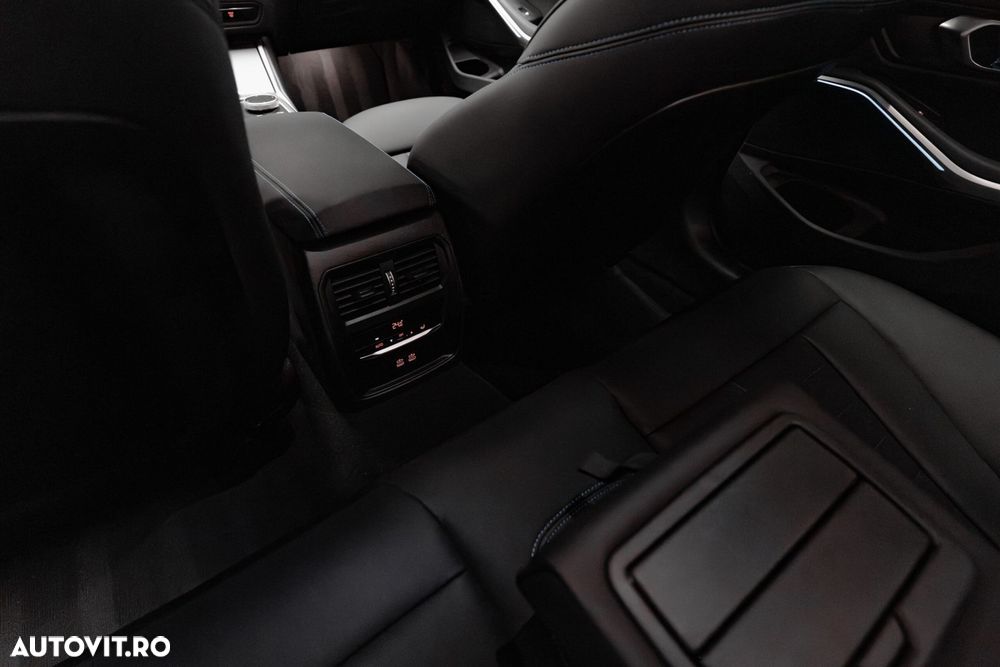 BMW Seria 3 - 35