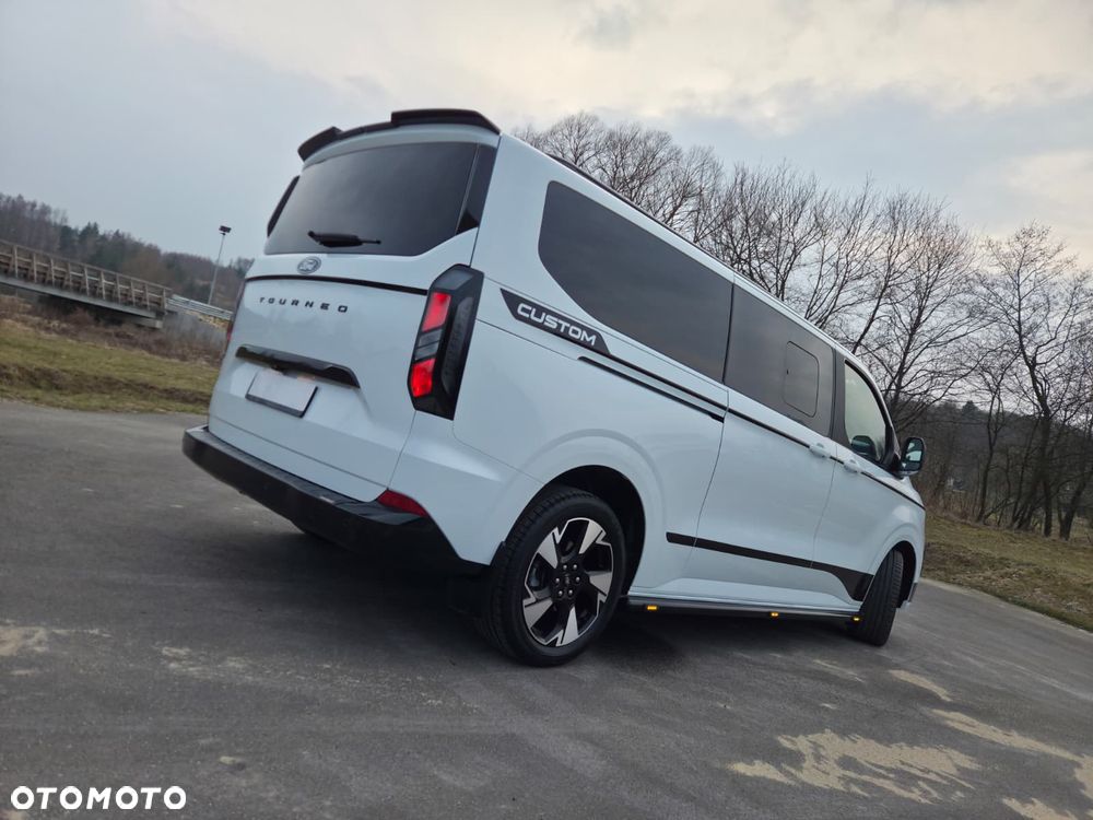 Ford Tourneo Custom L2H1 VA Titanium - 8