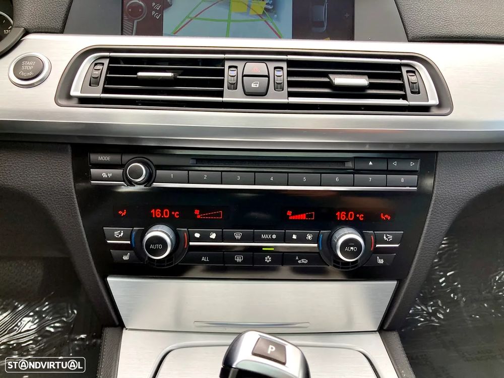 BMW 750 Li xDrive - 16