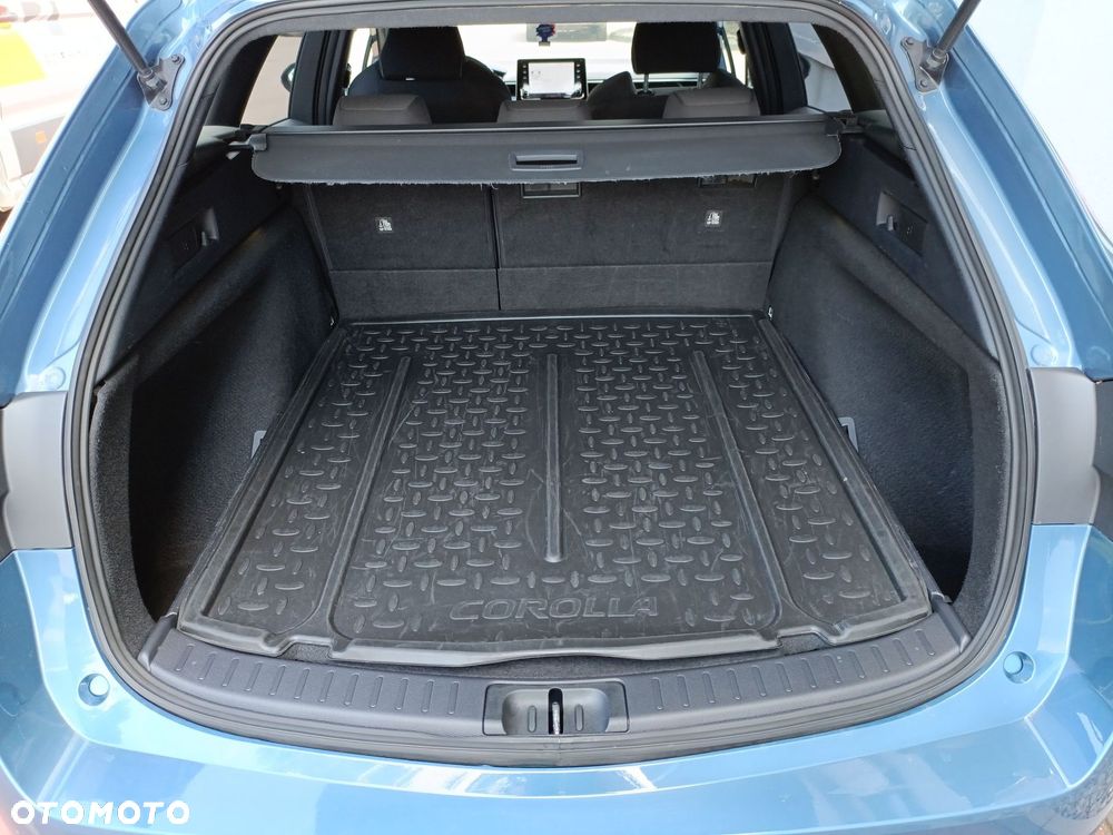 Toyota Corolla 1.8 Hybrid Comfort - 19