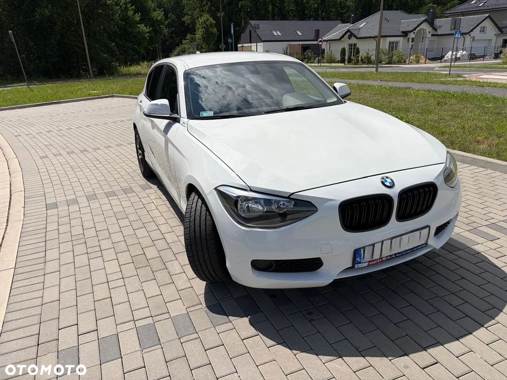 BMW Seria 1 116i - 14