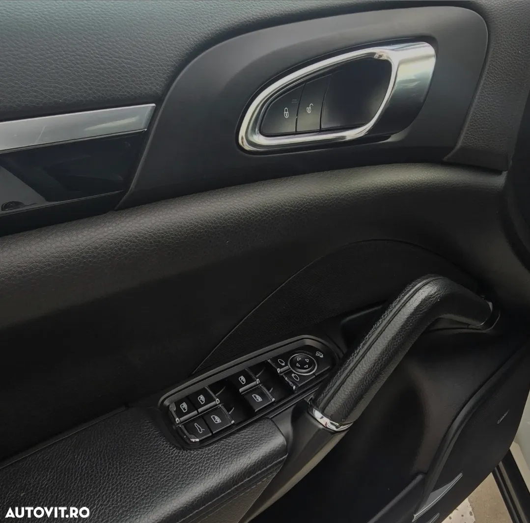 Porsche Cayenne Diesel Platinum Edition - 17