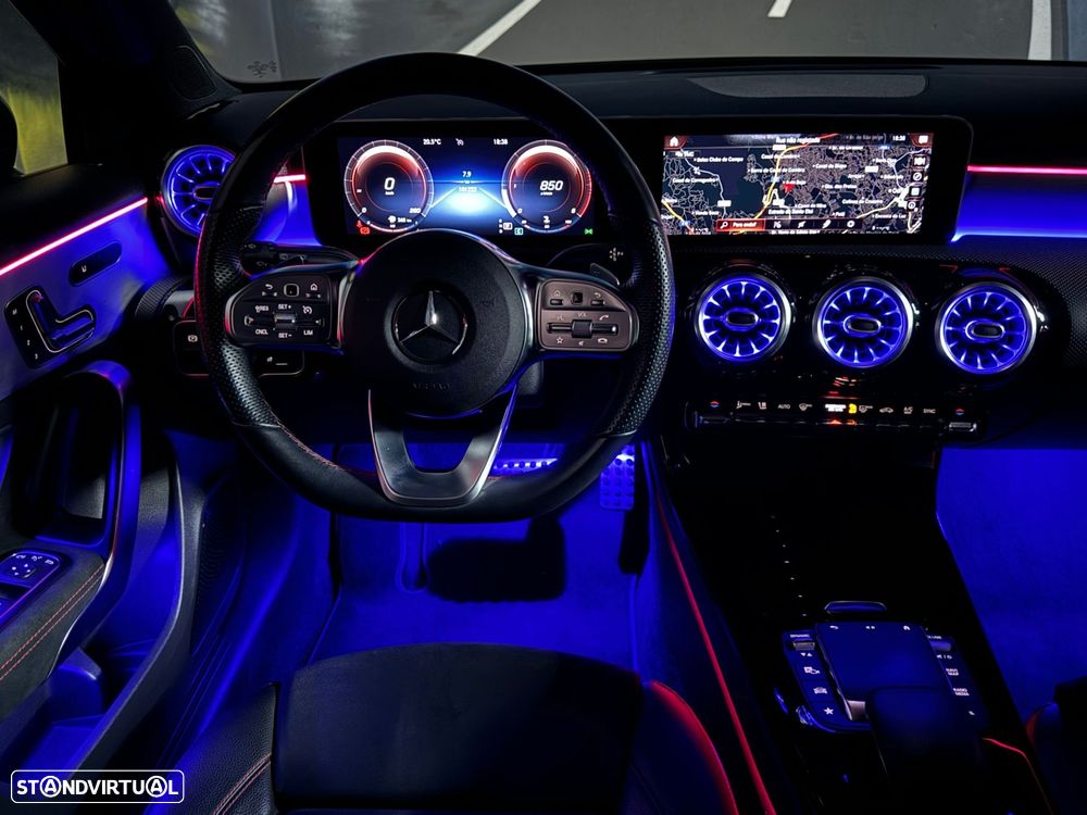 Mercedes-Benz A 180 7G-DCT Edition AMG Line - 17