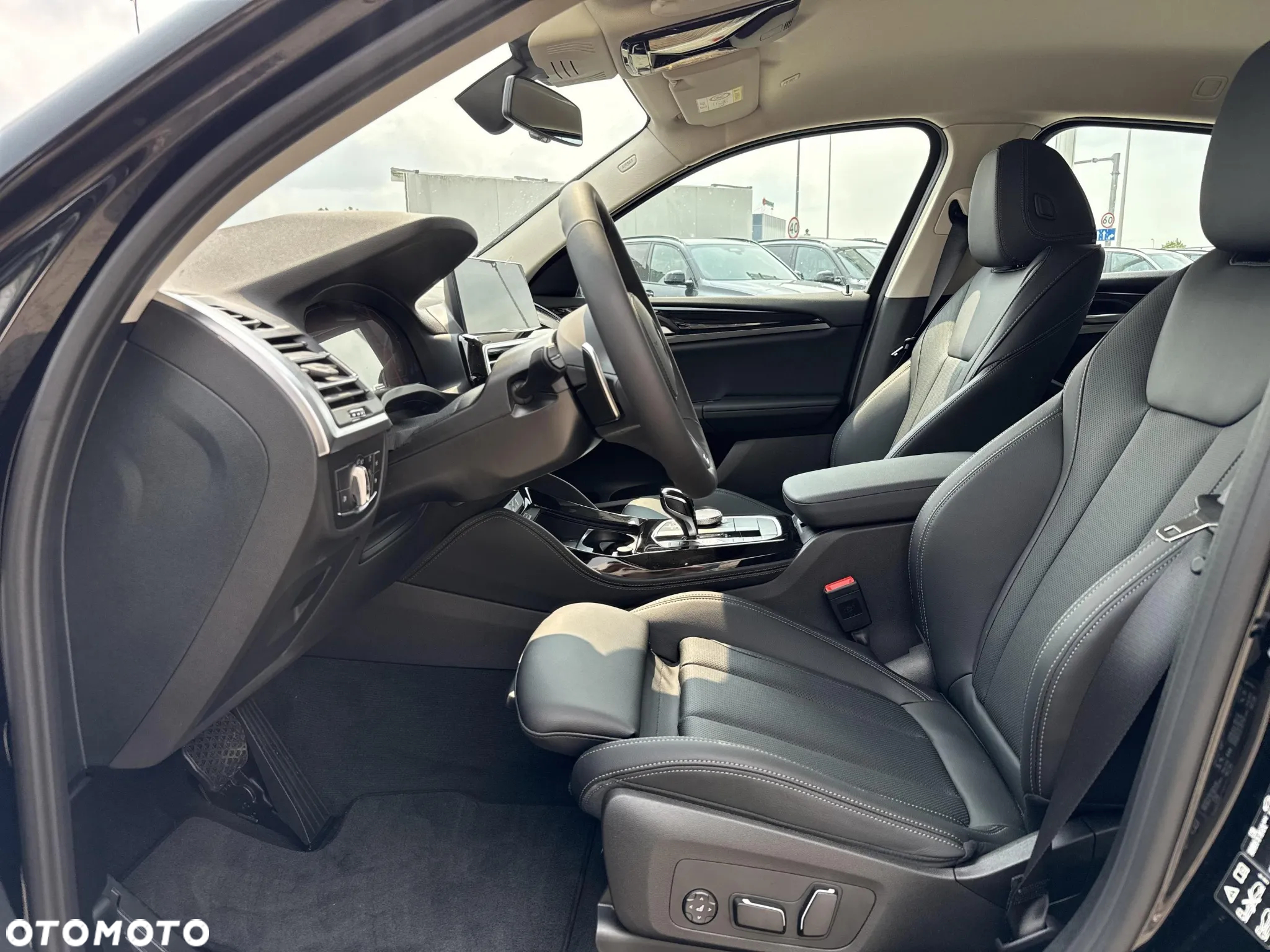 BMW X4 - 10