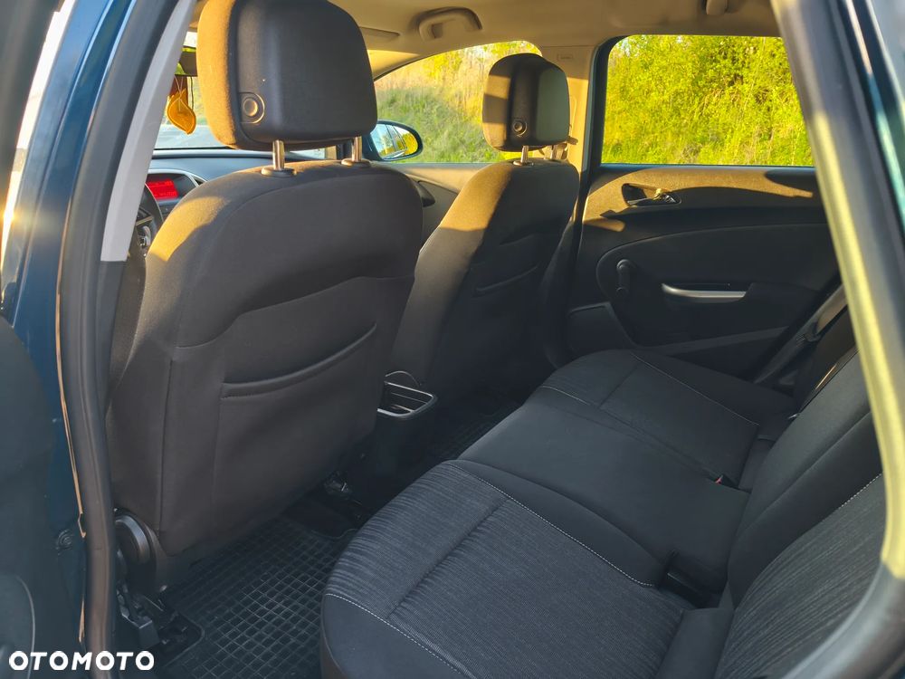 Opel Astra 1.4 Turbo - 13