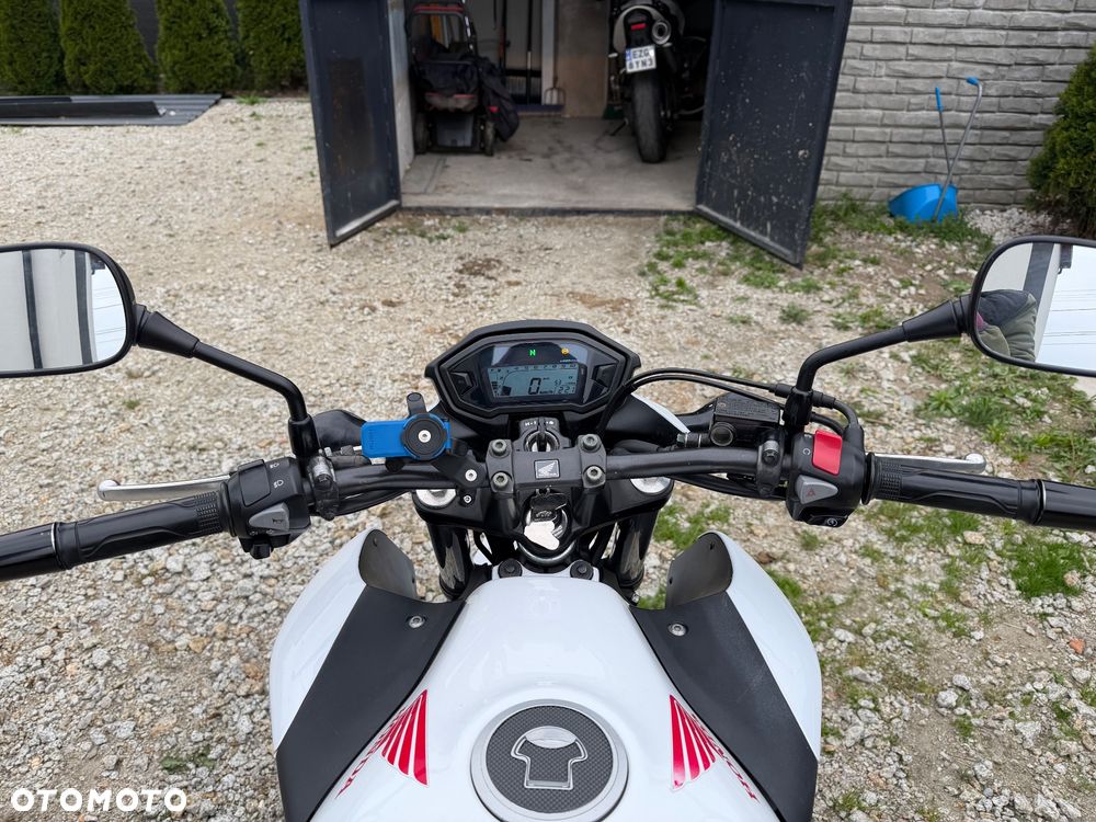 Honda CB - 4