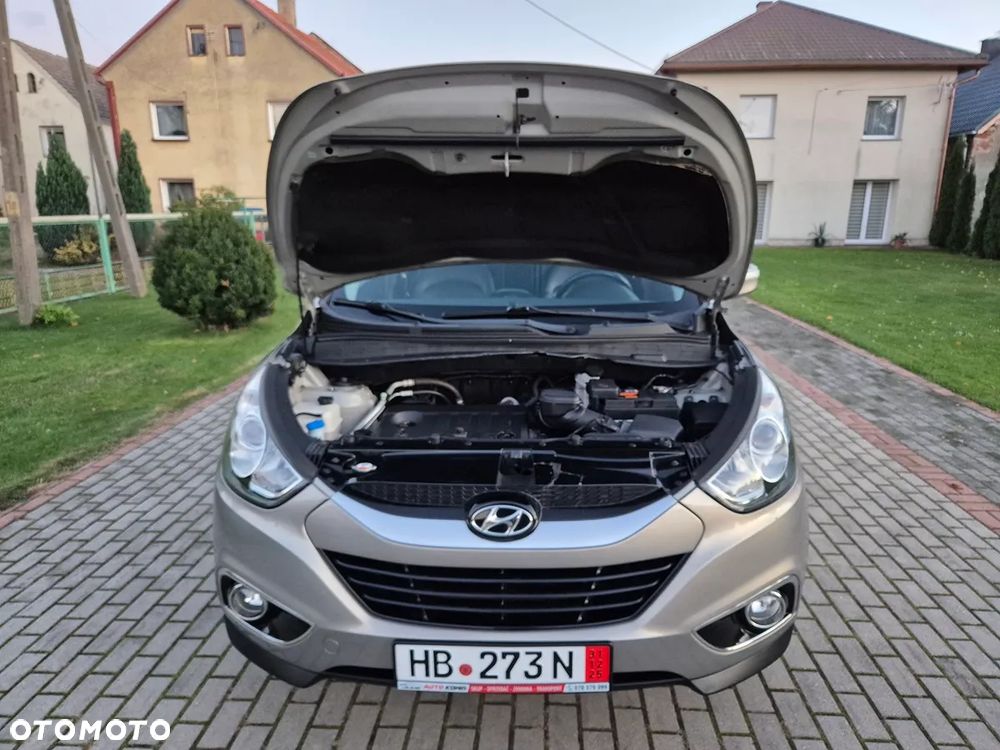 Hyundai ix35 1.7 CRDi 2WD blue Style - 39