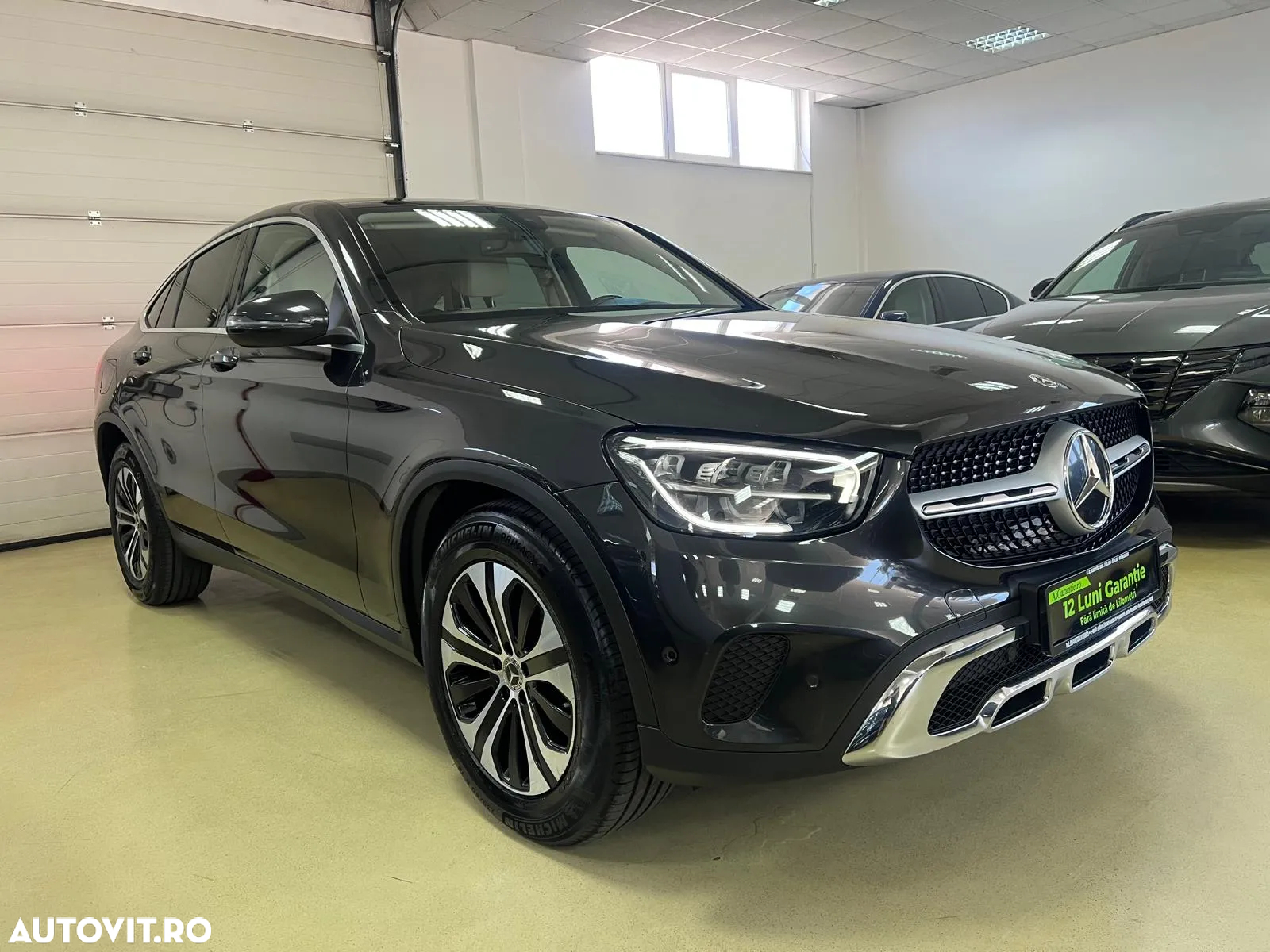 Mercedes-Benz GLC Coupe 200 d 4Matic 9G-TRONIC Exclusive - 3