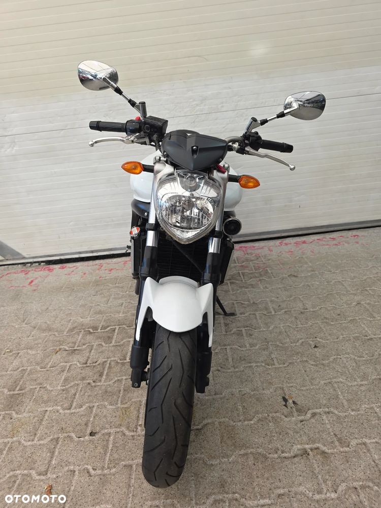 Yamaha FZ - 15