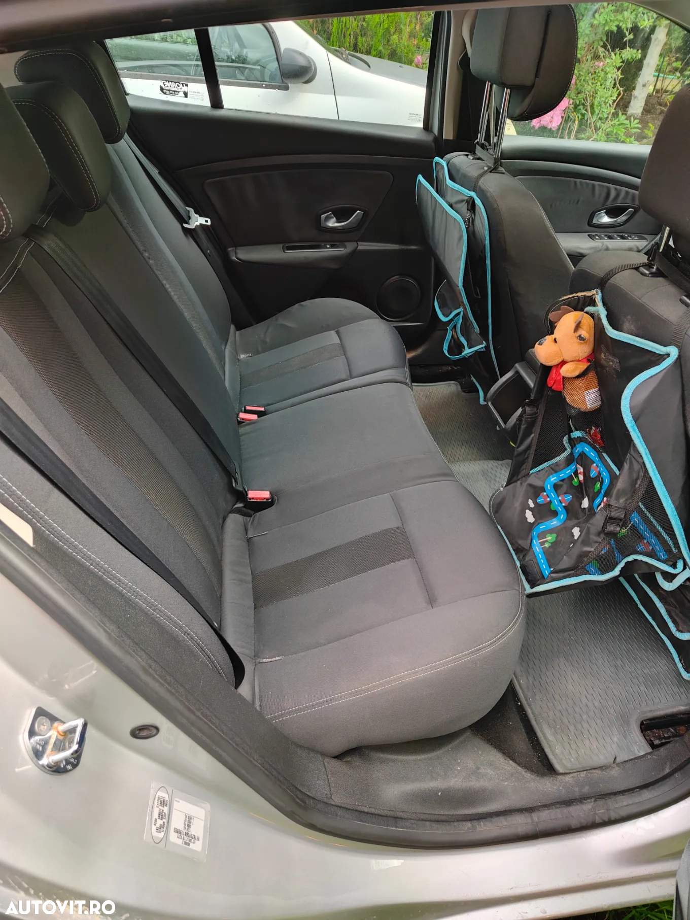 Renault Megane Sedan 1.6 16V Authentique - 4