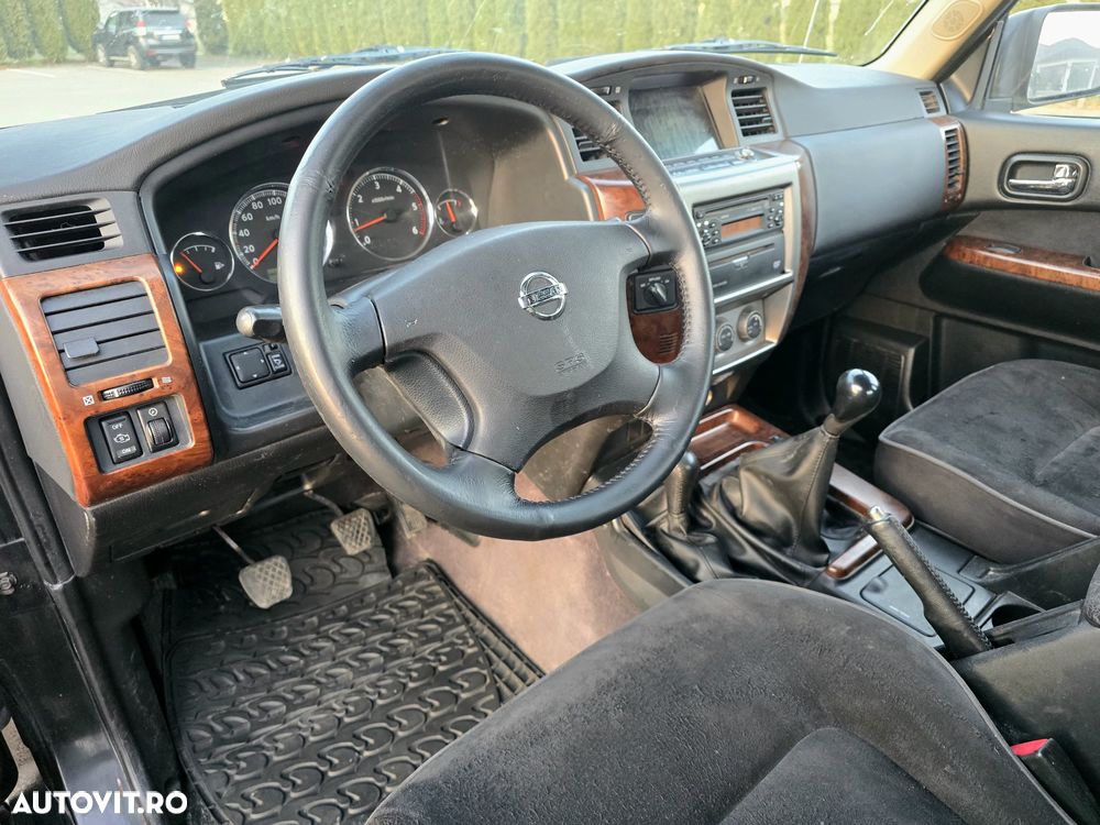 Nissan Patrol GR 3.0 Di Elegance - 11