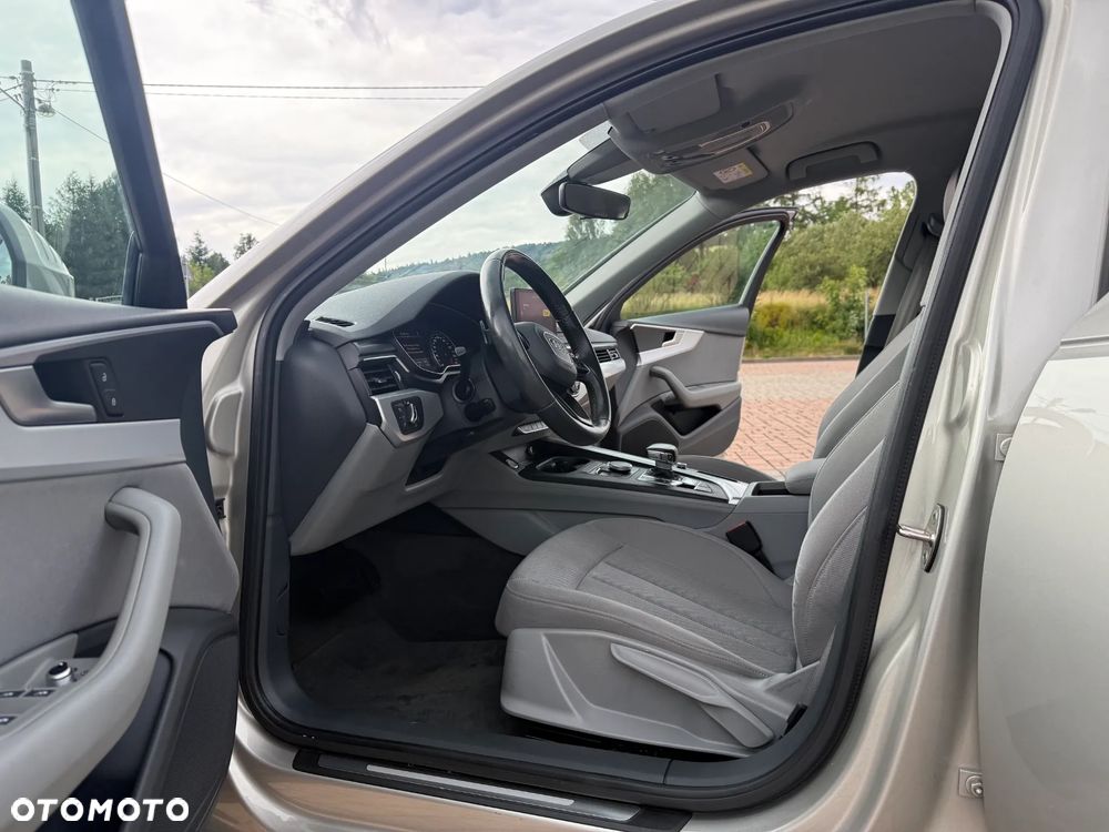 Audi A4 Avant 2.0 TDI ultra S tronic - 15