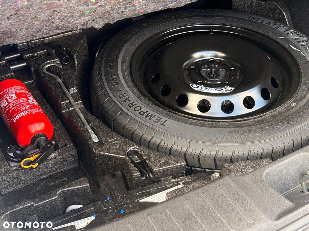 Nissan Juke - 28