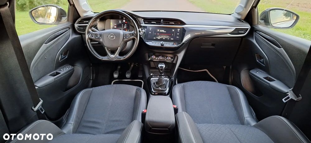 Opel Corsa 1.2 Elegance S&S - 11