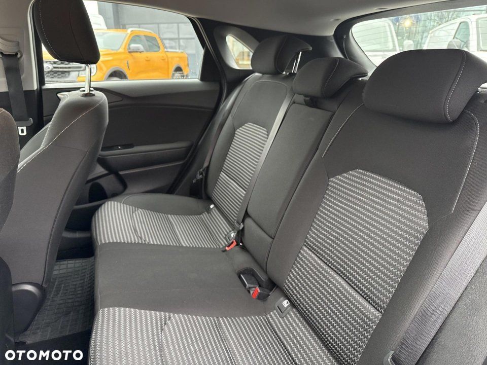 Kia Ceed - 16