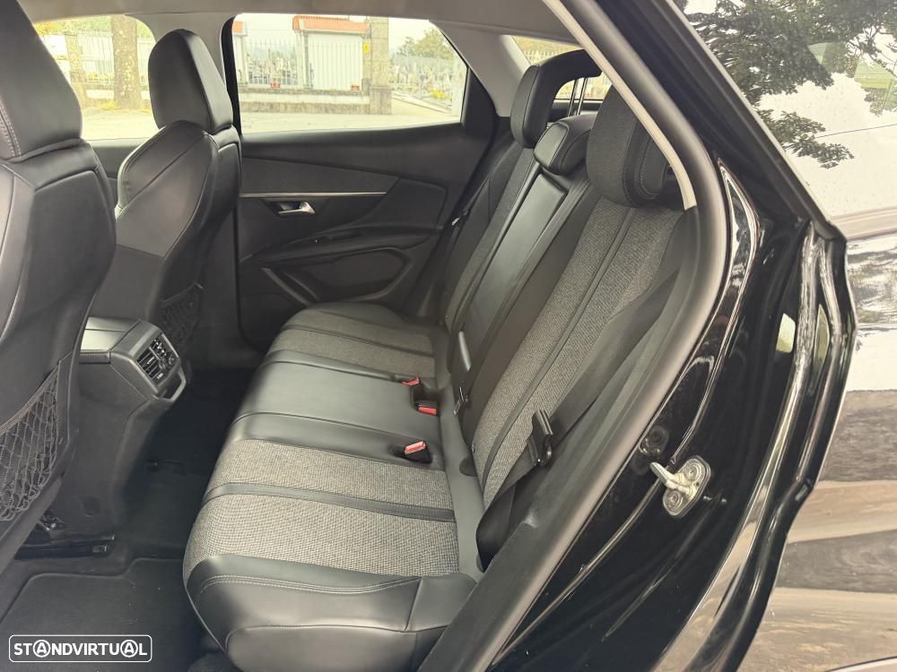 Peugeot 3008 1.6 BlueHDi Allure EAT6 J18 - 10