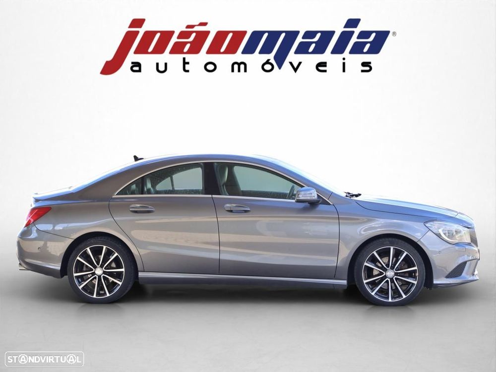Mercedes-Benz CLA 180 - 8