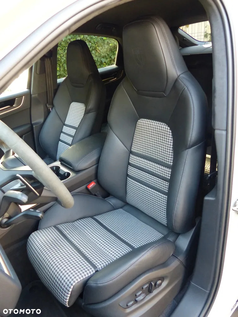 Porsche Cayenne Coupe S - 20