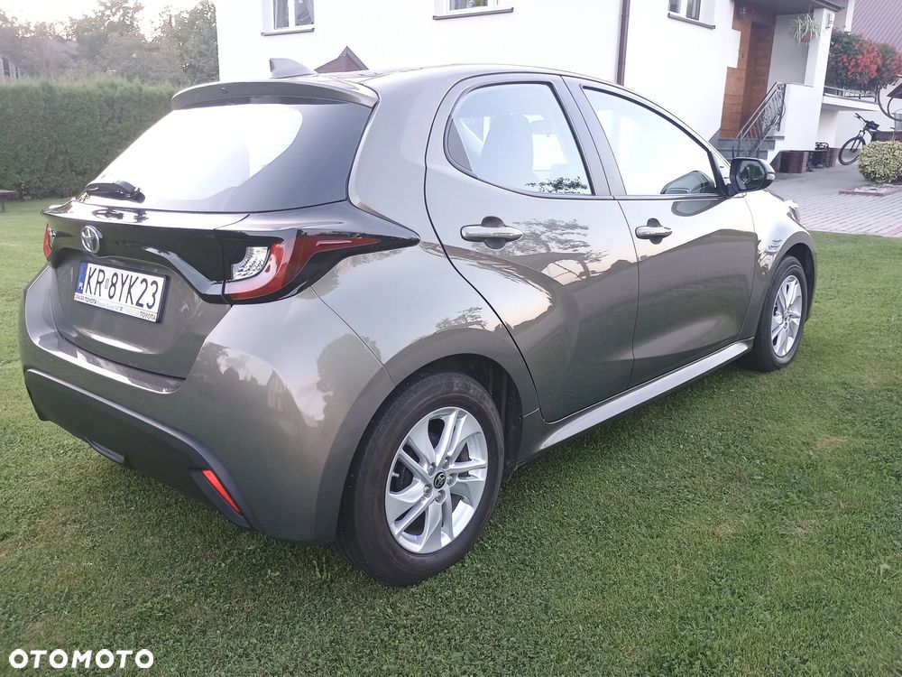 Toyota Yaris 1.5 Comfort - 2