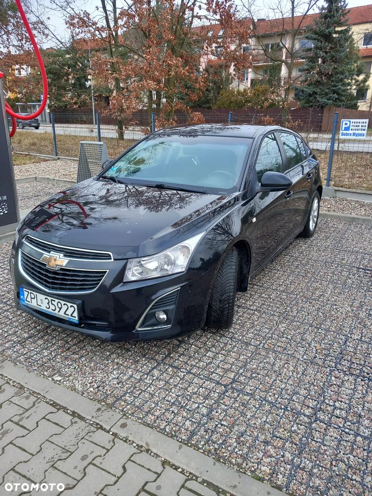 Chevrolet Cruze 1.8 LS+ - 2