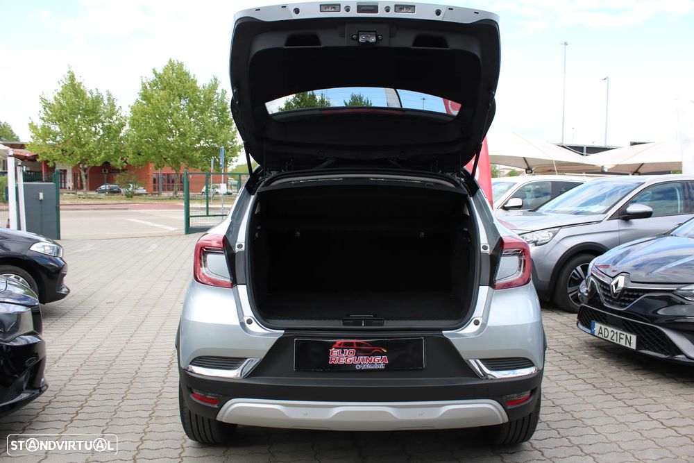 Renault Captur 1.0 TCe Techno Bi-Fuel - 25