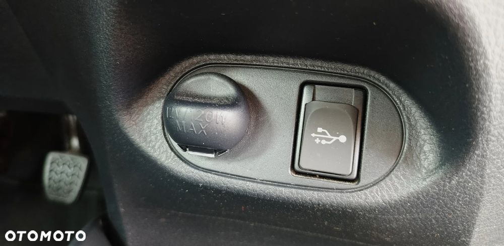 Toyota Yaris 1.33 Dynamic EU6 - 19