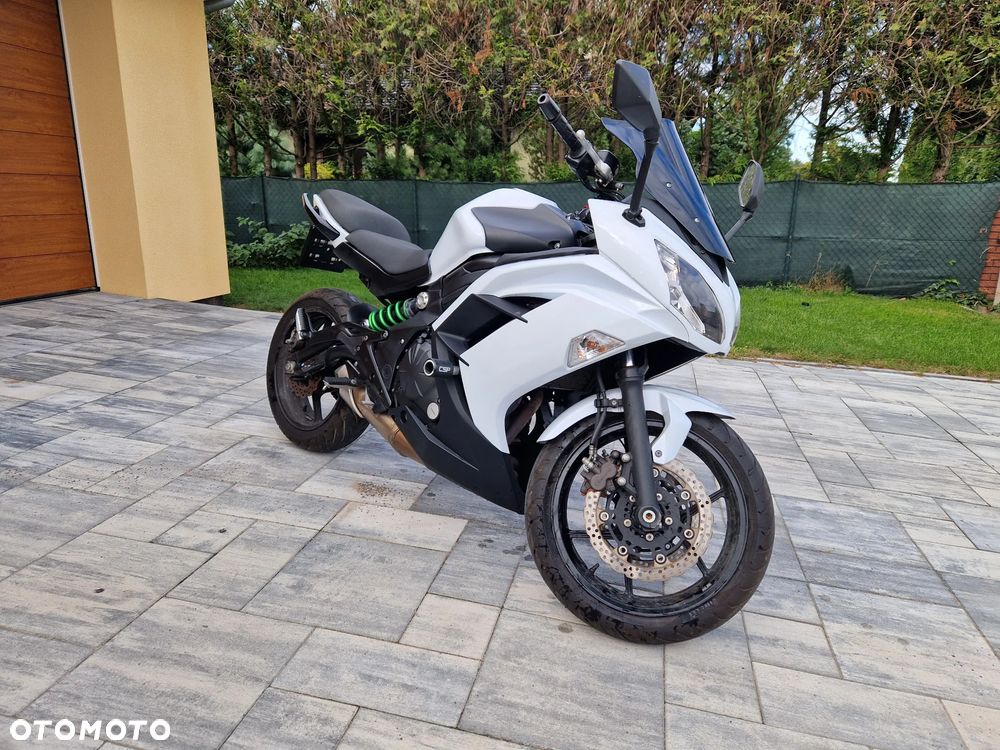 Kawasaki ER - 7