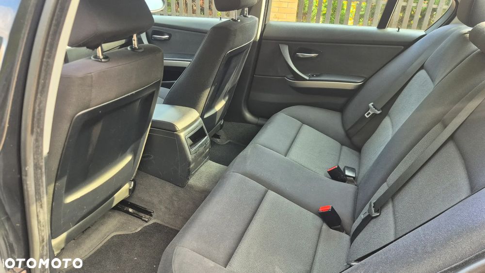BMW Seria 3 - 15
