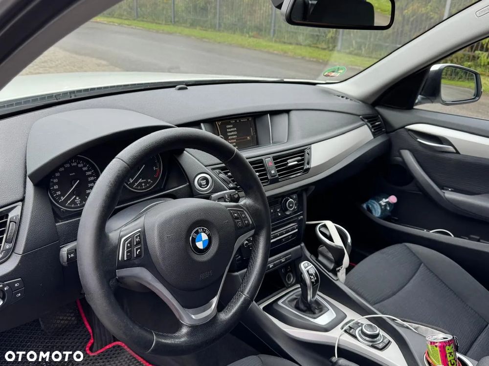 BMW X1 sDrive18d - 8