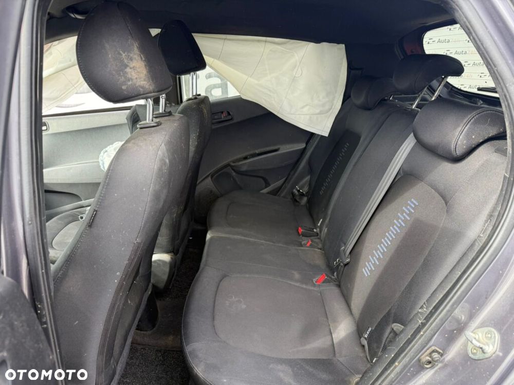 Hyundai i10 1.2 Passion - 13