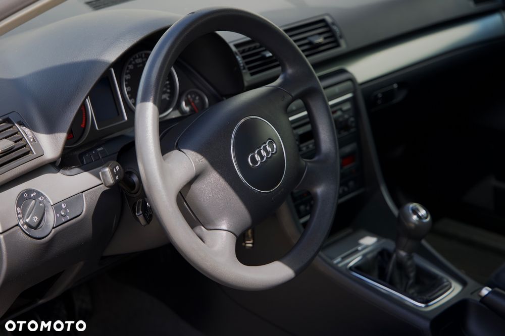 Audi A4 Avant 2 - 24