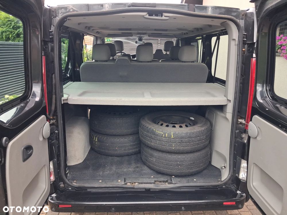 Opel Vivaro L2H1 2.9t Essentia - 14