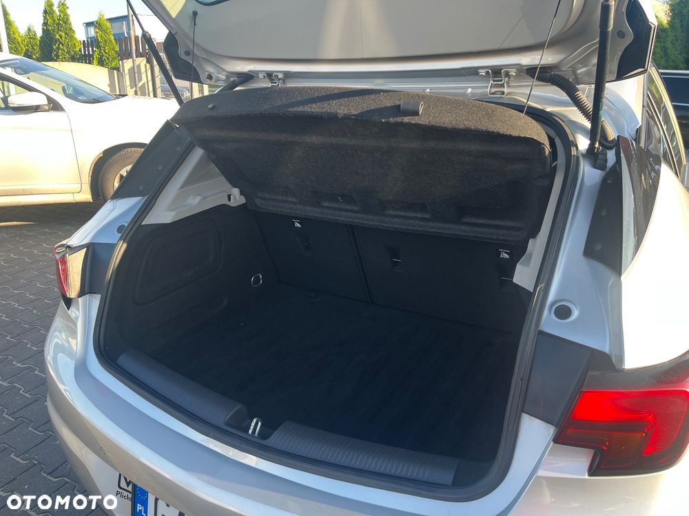 Opel Astra 1.6 CDTI Cosmo - 13