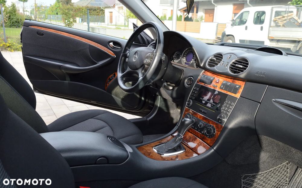 Mercedes-Benz CLK 200 Kompressor Automatik Elegance - 9