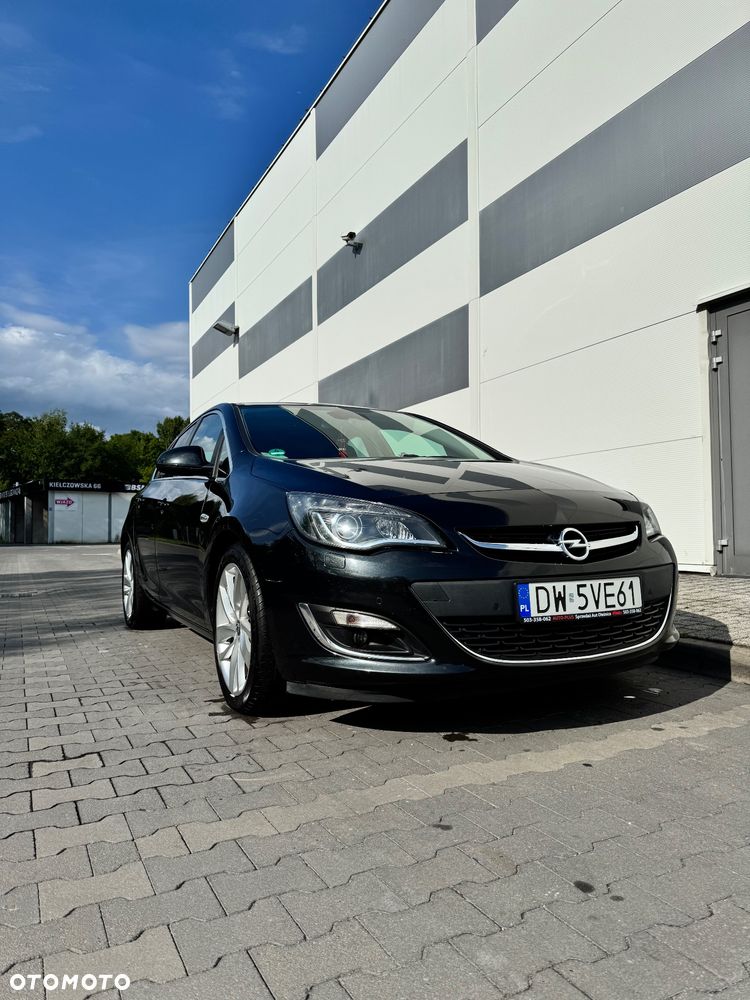 Opel Astra 1.7 CDTI DPF ecoFLEX Start/Stop Edition Sport - 2