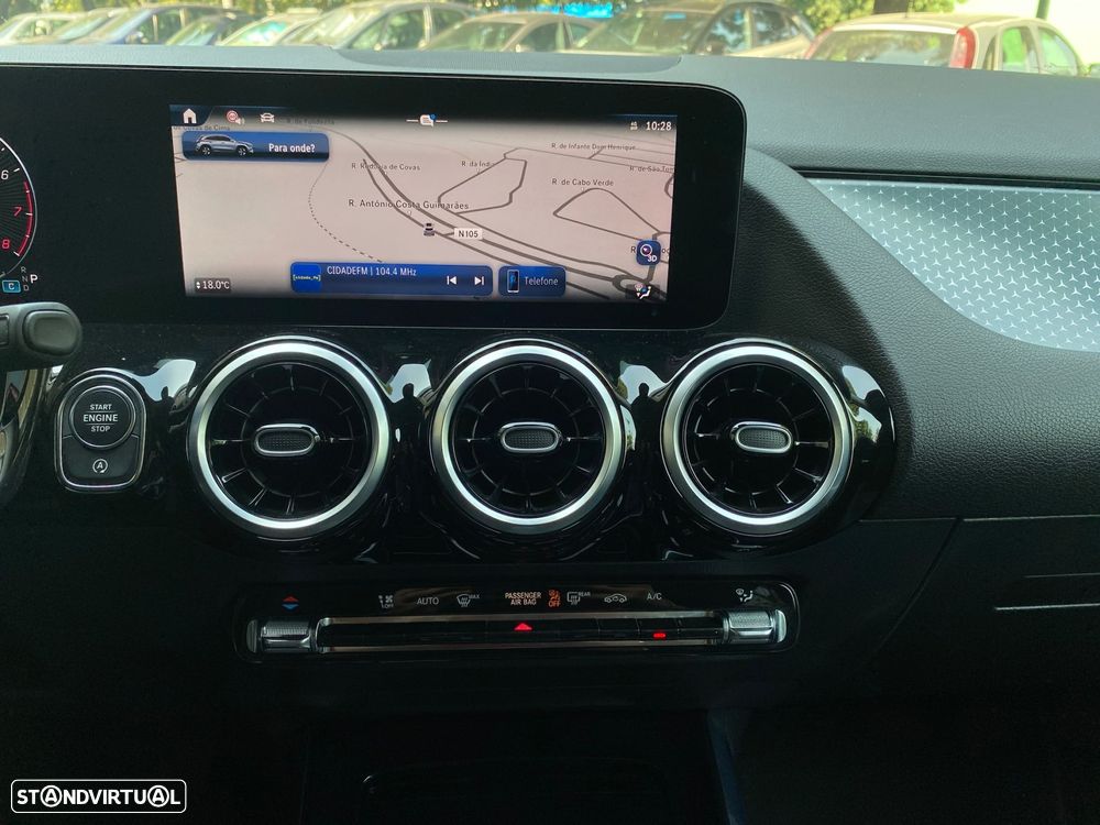 Mercedes-Benz GLA 200 Progressive - 20