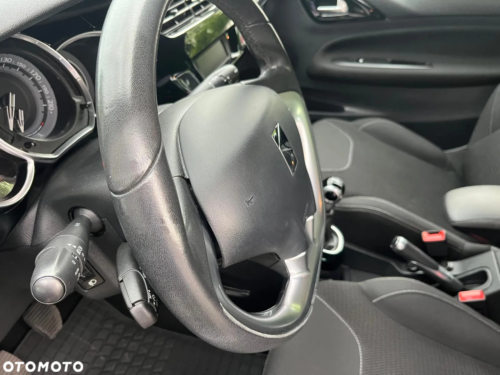 Citroën DS3 Pure Tech VTi 82 Chic - 10