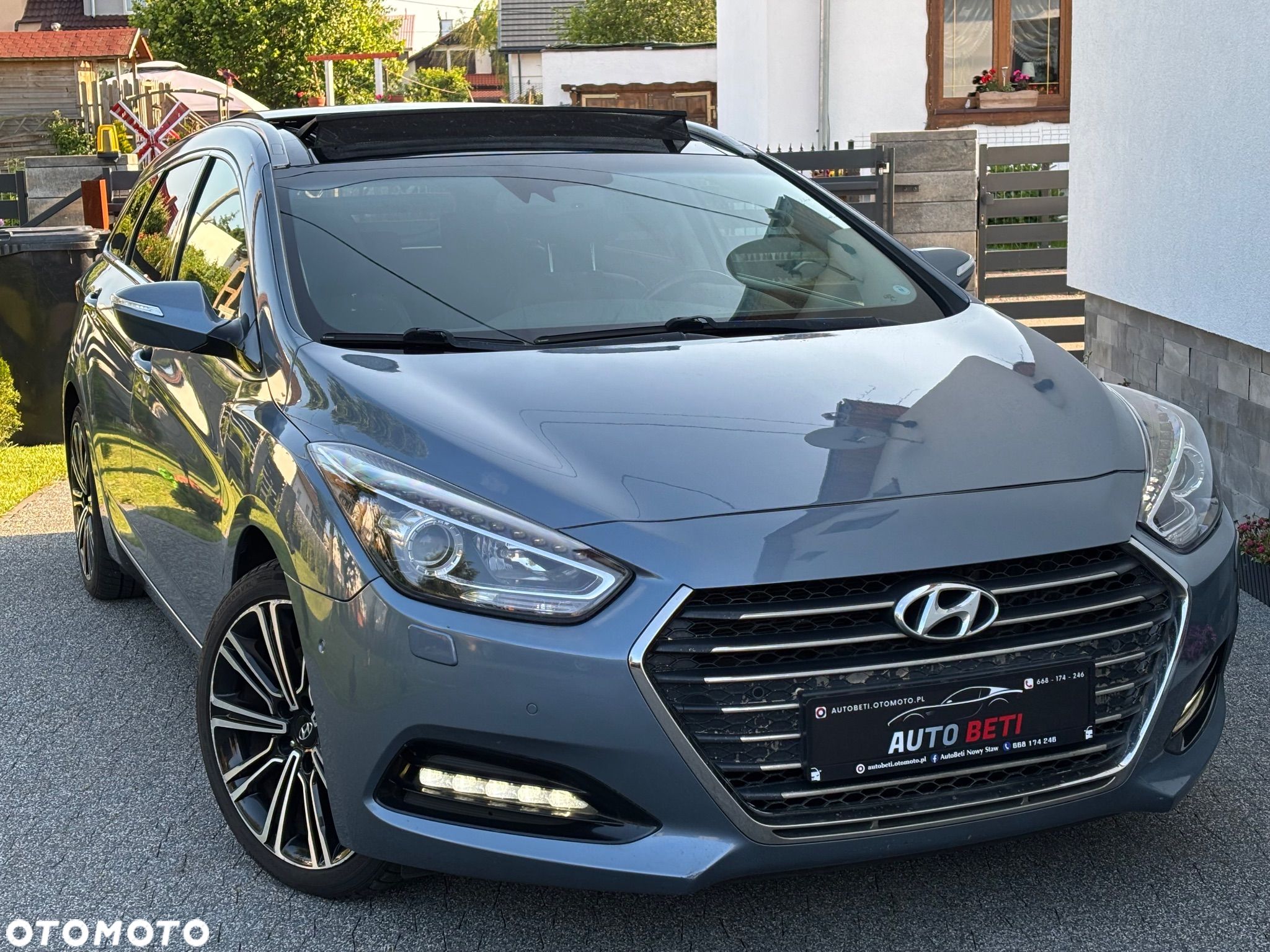 Hyundai i40 Kombi blue 1.7 CRDi DCT Premium - 1