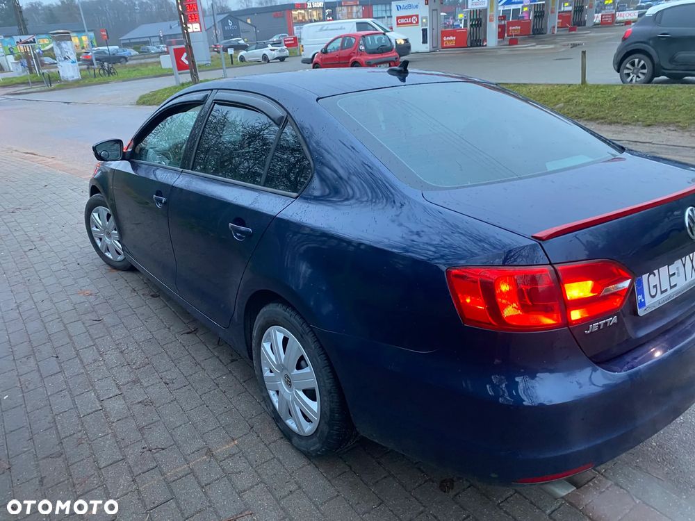 Volkswagen Jetta 1.8T SE - 11