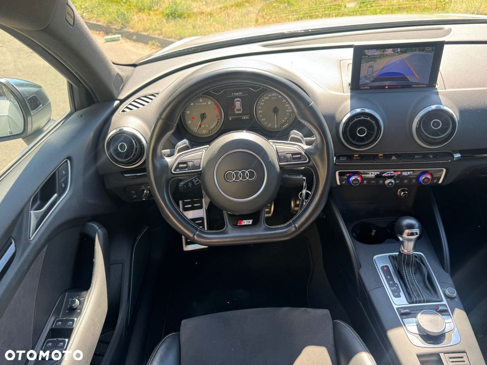 Audi S3 TFSI Sportback S tronic - 22