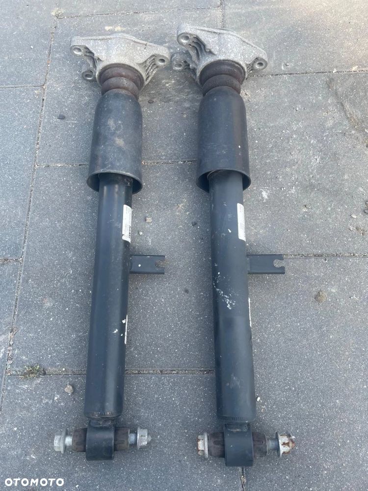AMORTYZATOR TYŁ TYLNY LEWY PRAWY KOMPLET BMW 2 G42 M240i 7568965