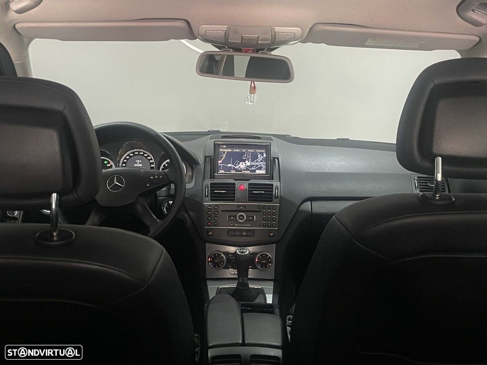 Mercedes-Benz C 220 CDi Avantgarde BlueEfficiency - 22