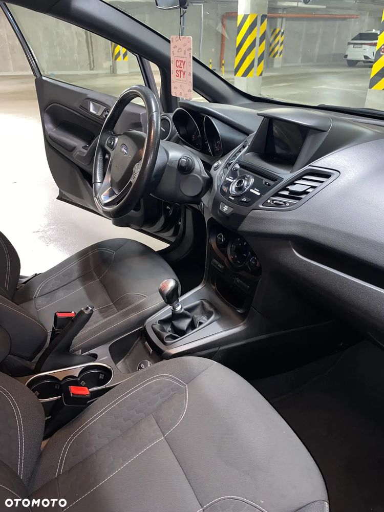 Ford Fiesta ST - 16