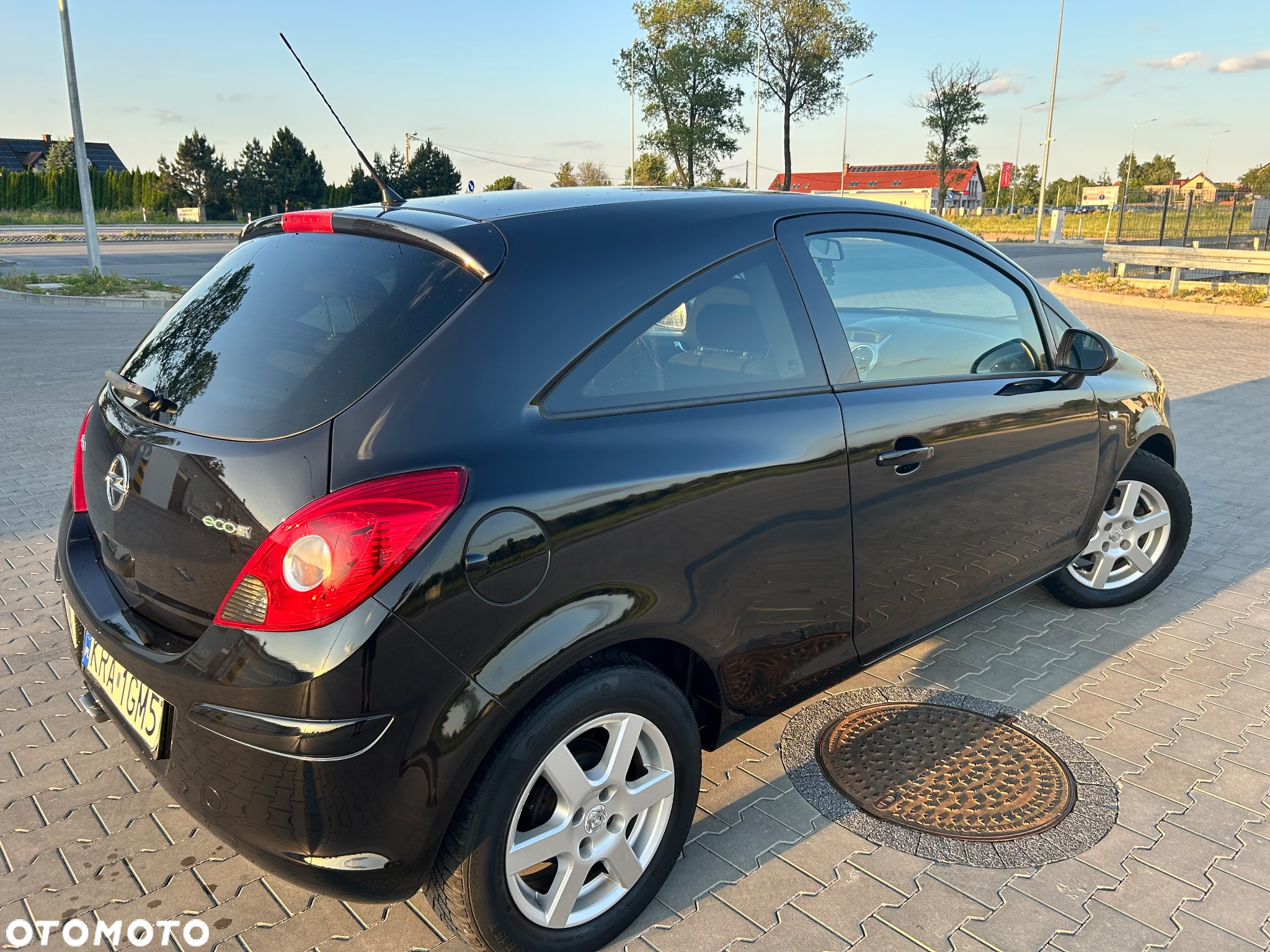 Opel Corsa 1.2 16V Essentia - 8