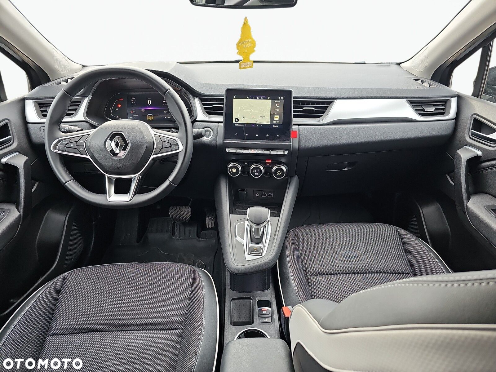 Renault Captur - 25