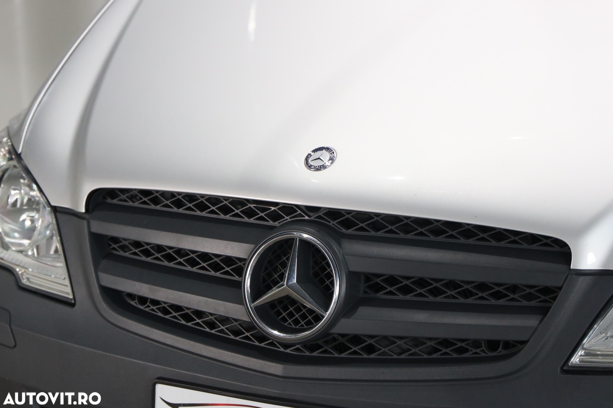 Mercedes-Benz Vito - 25