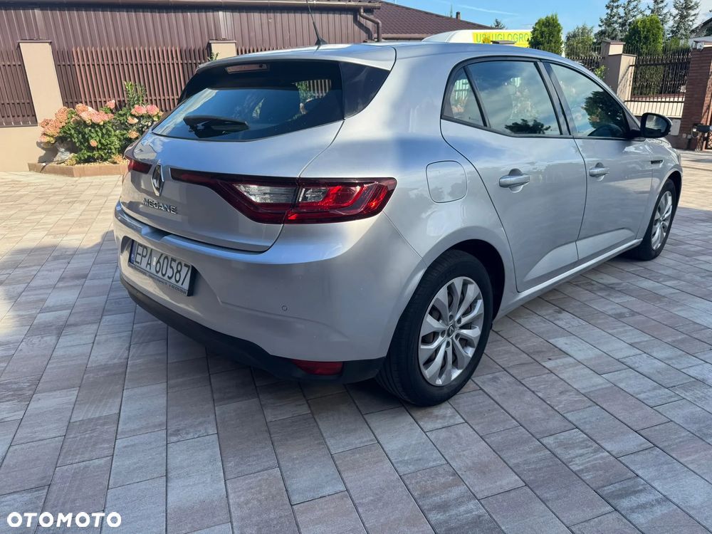 Renault Megane 1.5 Blue dCi Life - 4