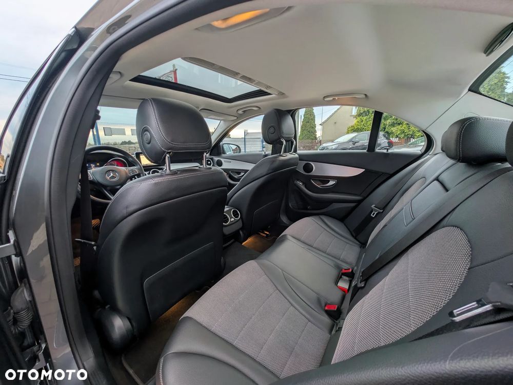 Mercedes-Benz Klasa C 250 9G-TRONIC Avantgarde - 18