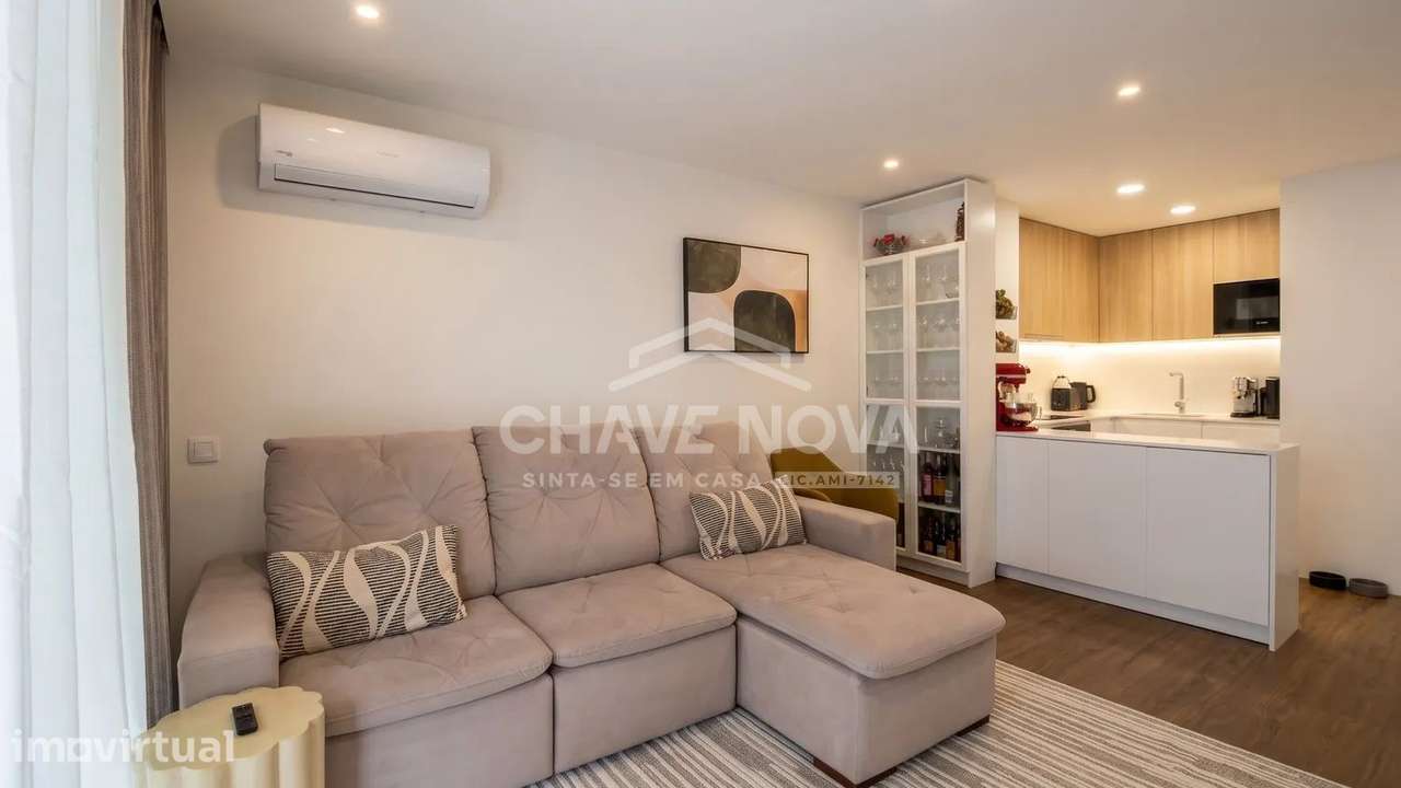 Apartamento T2 Como Novo c/ Terraço (40.26m2) em Santa Marinha - Grande imagem: 4/34